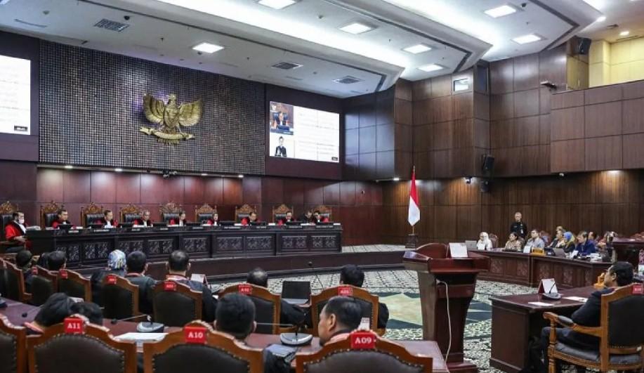 Frasa “Memperkaya” dan “Menguntungkan” dalam KUHP Baru Diuji ke MK karena Dinilai Timbulkan Ketidakpastian Hukum