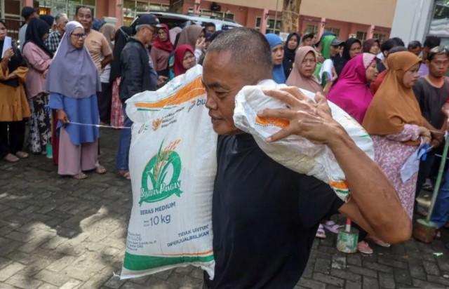 Ketika Bantuan Sosial Menjadi Gaya Hidup: Antara Ikhtiar Negara dan Risiko Ketergantungan