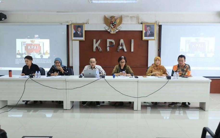 KPAI Desak Pemerintah Sediakan Layanan Pemulihan Anak Korban Kekerasan Usai Viral Buku Aurelie Moeremans