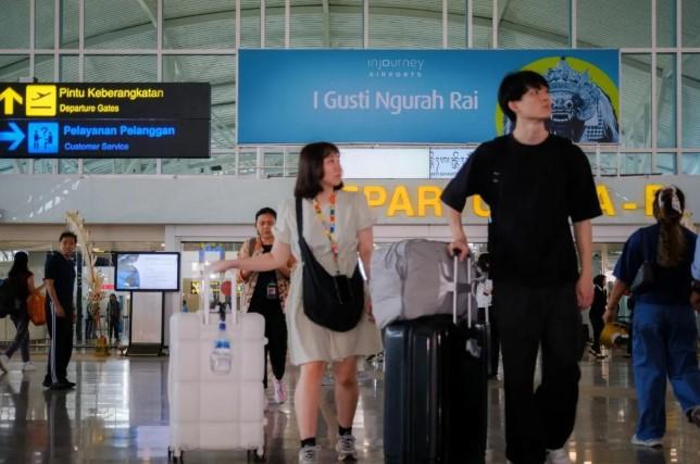 Kunjungan Wisatawan Mancanegara Tembus 13,98 Juta, Pariwisata Nasional Tumbuh Signifikan Sepanjang 2025