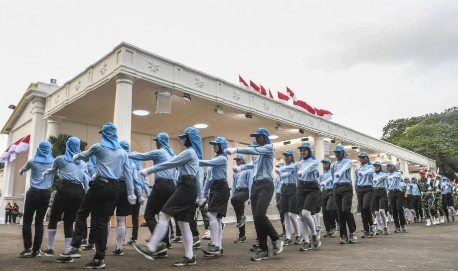 Pelatihan Baris-Berbaris Calon Petugas Haji 2026: Disiplin ala Militer Demi Pelayanan Prima di Tanah Suci