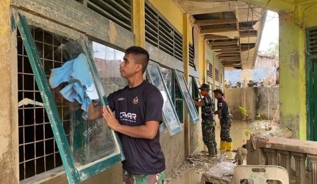 Pemerintah Bersihkan 19 Sekolah Terdampak Banjir di Aceh Tamiang