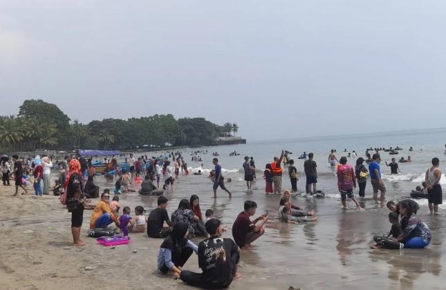 Kunjungan Wisatawan ke Banten Saat Libur Nataru Tembus 700 Ribu, Pantai Jadi Primadona