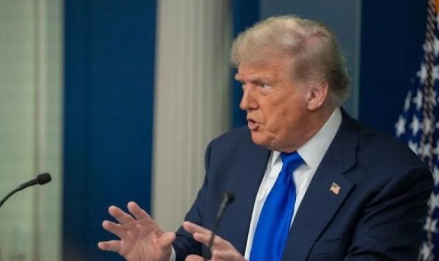 Donald Trump Ancam Tarif Impor Tambahan bagi Negara yang Tak Dukung Ambisi AS Kuasai Greenland