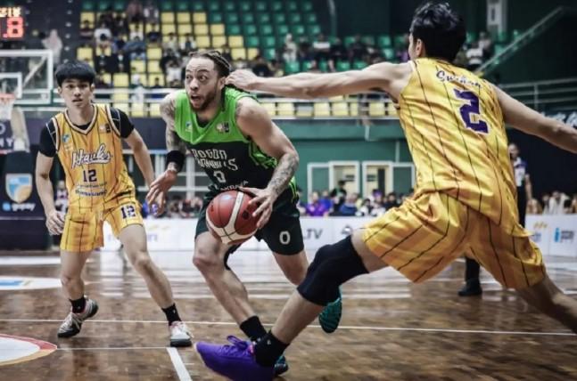 Bogor Hornbills Amankan Kemenangan Kandang Perdana Usai Tundukkan Hawks 69-67