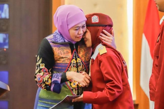 Khofifah Yakin Sekolah Rakyat Efektif Putus Mata Rantai Kemiskinan di Jawa Timur