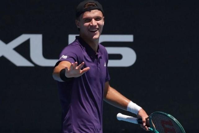 Jakub Mensik Juarai ASB Classic Auckland 2026 dan Naik ke Peringkat 17 Dunia