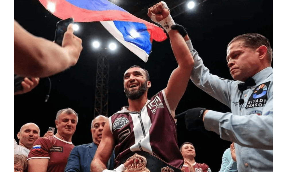 WBA Perintahkan Pertarungan Wajib Muslim Gadzhimagomedov vs Julio Cesar La Cruz, Negosiasi Dibuka hingga Februari