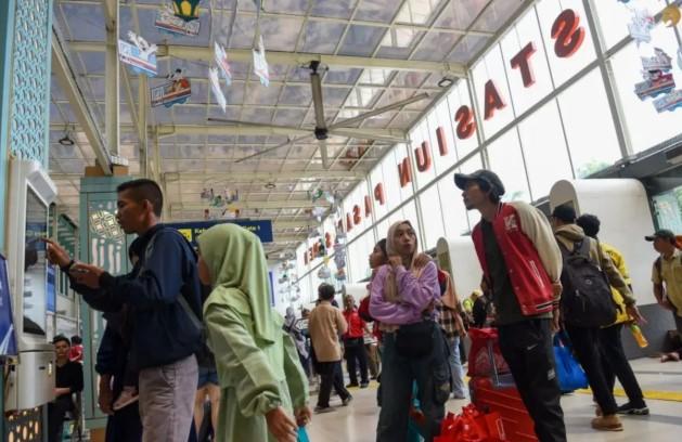 Pascabanjir Pekalongan, KAI Daop 1 Jakarta Batalkan 11 Perjalanan Kereta dari Pasar Senen dan Gambir