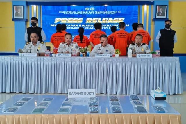 Gagal ke Australia, 9 WNA Vietnam Diamankan Imigrasi Baubau karena Diduga Akan Menyusup Secara Ilegal