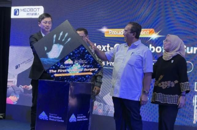 Era Baru Bedah Robotik Dimulai di Indonesia, Dorong Pemerataan Layanan dan Transformasi Kesehatan Nasional