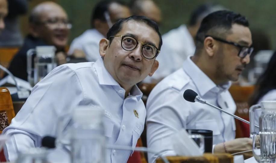 Pemerintah Digitalisasi Buku Sejarah Era 1970–1990-an, Fadli Zon Targetkan E-Book Rampung Akhir Februari