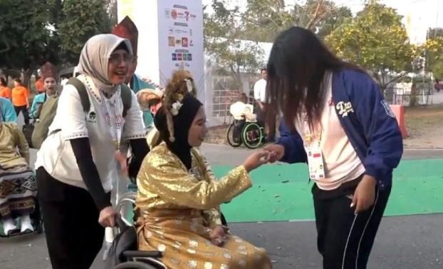Pin Garuda Jadi Simbol Persahabatan, Atlet Indonesia Kenalkan Budaya di ASEAN Para Games 2025