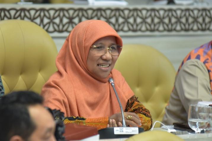 Saadiah Uluputty Soroti Mahal Tiket Pesawat Domestik, Dinilai Hambat Konektivitas Nasional