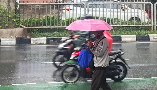 BMKG Ungkap Dinamika Atmosfer Picu Operasi Modifikasi Cuaca di Jakarta