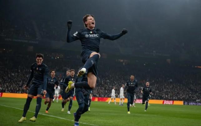 Copenhagen Tahan Imbang Napoli Meski Bermain dengan 10 Pemain, Persaingan Play-Off Liga Champions Semakin Sengit