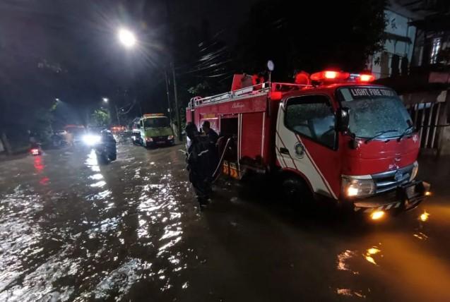 Surabaya Perkuat Infrastruktur Hadapi Puncak Musim Hujan 2026, Rumah Pompa dan Drainase Jadi Andalan