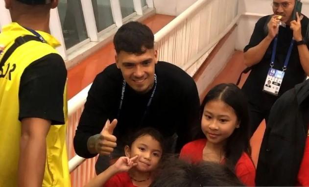 Persija Rekrut Shayne Pattynama karena Fleksibilitas Posisi, Mauricio Souza Puji Motivasi Pemain Timnas