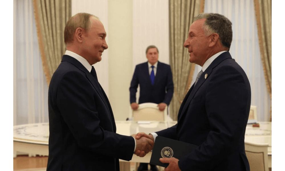 Rusia dan Ukraina Akhiri Pembicaraan di UEA Tanpa Kesepakatan Konkret Meski Suasana Positif