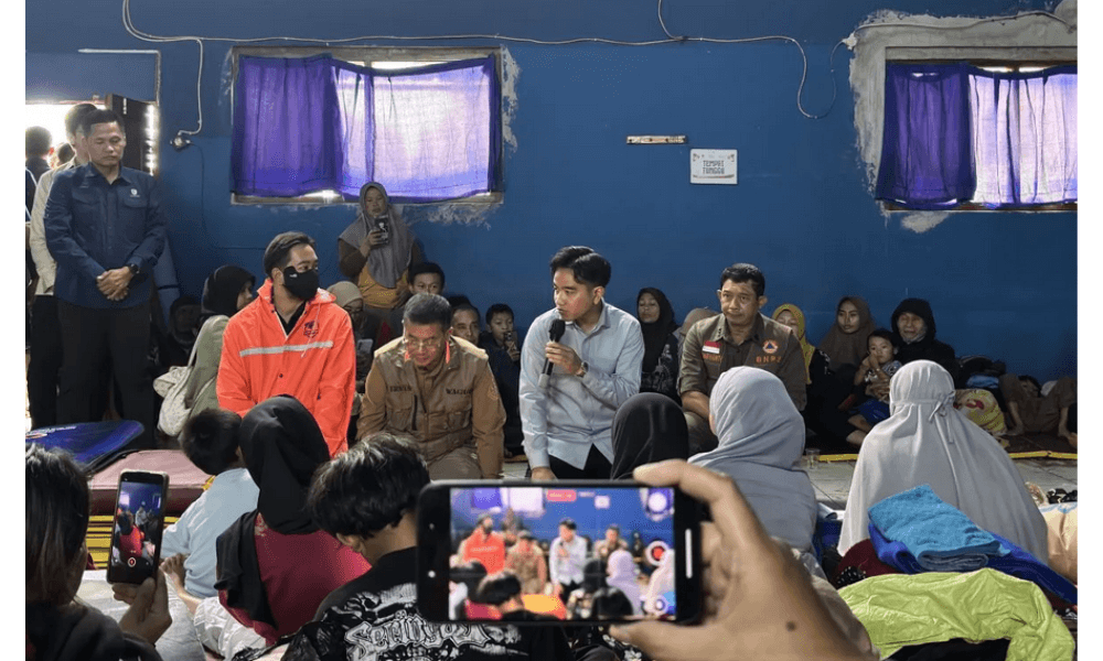 Wapres Gibran Tinjau Lokasi Longsor Cisarua, Minta Penanganan Prioritaskan Kelompok Rentan