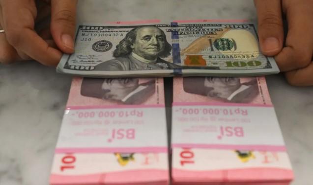 Rupiah Menguat ke Rp16.784 per Dolar AS, Didukung Data Ekonomi AS Melemah dan Intervensi BI