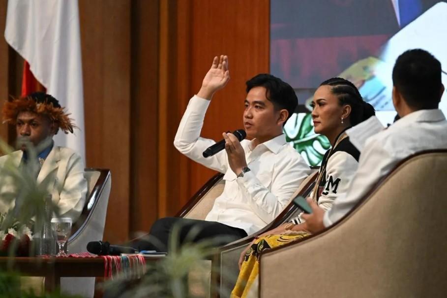 Wapres Gibran Kunjungi Jateng: Bicara Pembangunan di UKSW dan Hadiri Jumenengan Mangkunegoro X