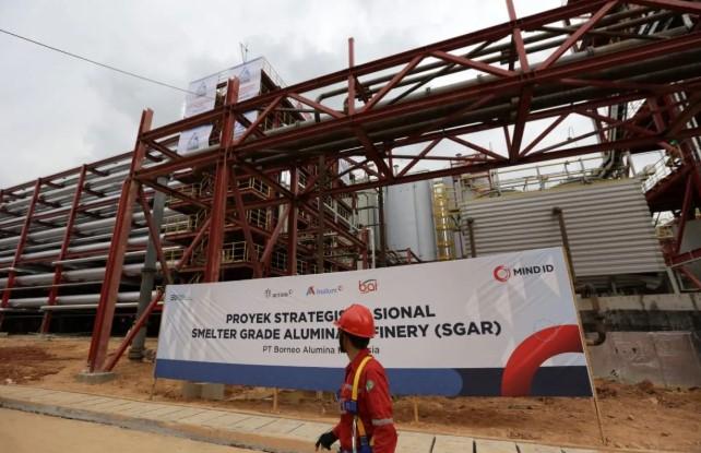 Hilirisasi Bauksit Dongkrak Lapangan Kerja, DPR: Investasi Rp60 Triliun Serap 14.700 Tenaga Kerja