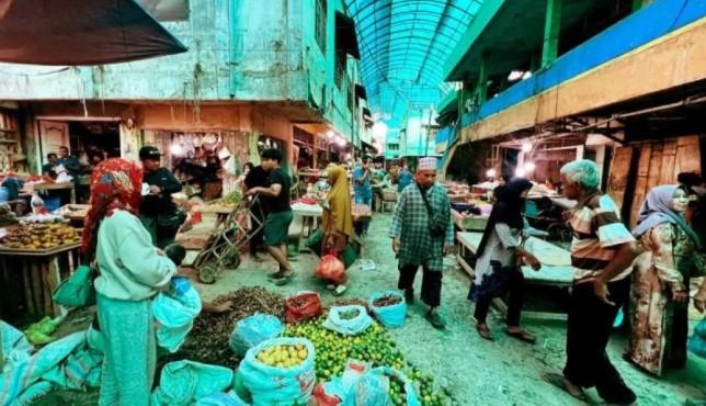BPS: Sumatera Barat, Sumatera Utara, dan Aceh Alami Penurunan Harga Kebutuhan Pokok Pascabencana