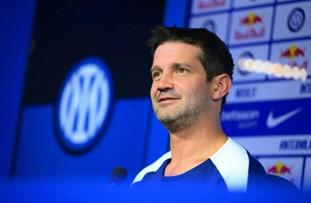 Cristian Chivu Tegaskan Inter Milan Siap Fisik dan Mental Hadapi Borussia Dortmund di Liga Champions