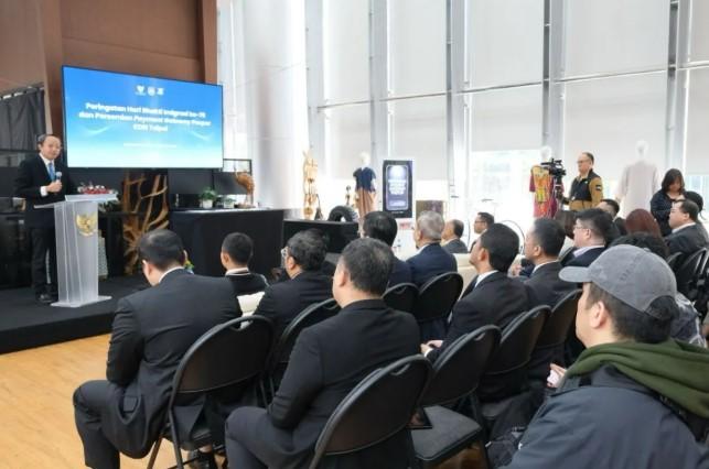 WNI di Taiwan Kini Bisa Bayar Layanan Paspor Lewat Minimarket, KDEI Taipei Luncurkan Sistem Digital