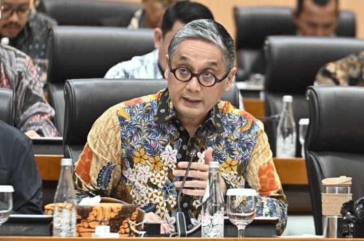 DPR Soroti Kesenjangan Investasi dan Utilisasi Industri, Putra Nababan: “Lampu Kuning” Ekonomi Nasional