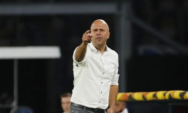 Arne Slot Minta Liverpool Waspadai Qarabag Demi Tiket 16 Besar Liga Champions