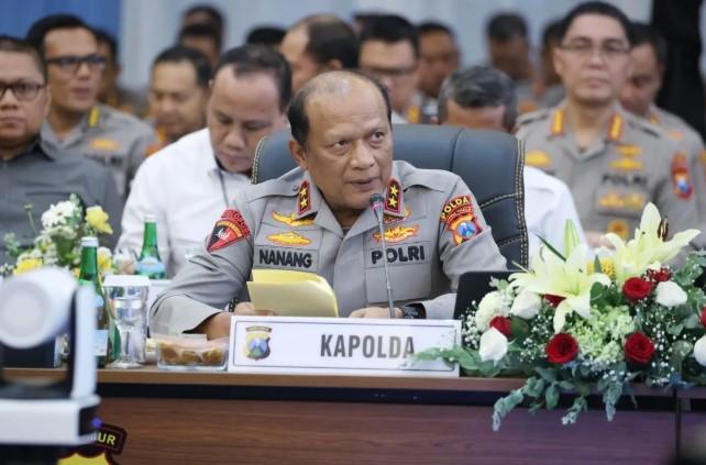 Kapolda Jatim Tegaskan Komitmen Dukung Reformasi Polri dan Implementasi KUHP-KUHAP Baru