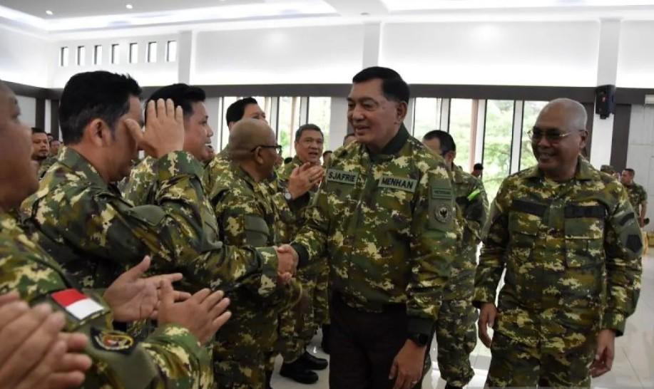 Presiden Prabowo Akan Ganti Seluruh Direksi Bank Himbara demi Perkuat Ekonomi Nasional