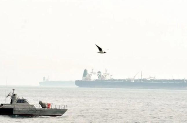 CENTCOM Peringatkan Iran Terkait Latihan Militer di Selat Hormuz