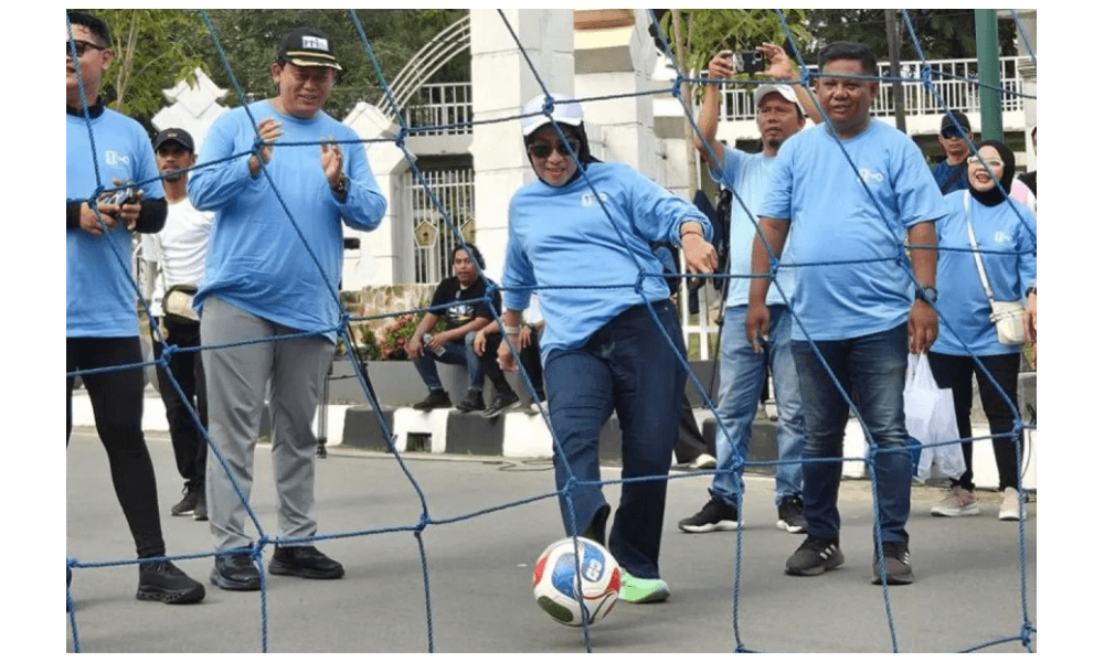 TVRI Sultra Resmi Kick Off Siaran Piala Dunia 2026 di CFD Kendari, Angkat Tema "Bola Gembira"