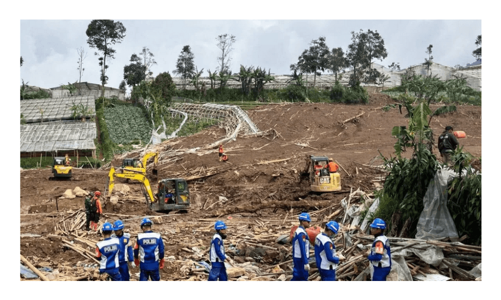 Pencarian Korban Longsor di Bandung Barat Diperluas, 18 Alat Berat Dikerahkan