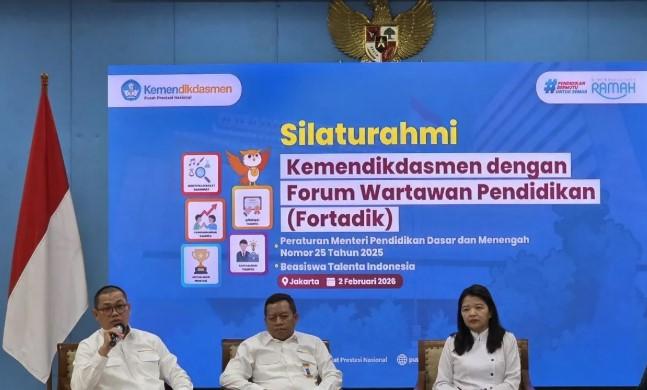 Kemendikdasmen dan LPDP Sediakan Beasiswa Talenta Indonesia untuk 6.000 Murid Berprestasi Nasional dan Internasional