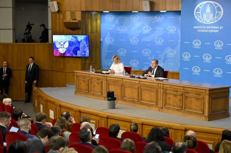 Rusia Tolak Kehadiran Militer Barat di Ukraina, Lavrov Sebut Sebagai Ancaman Langsung