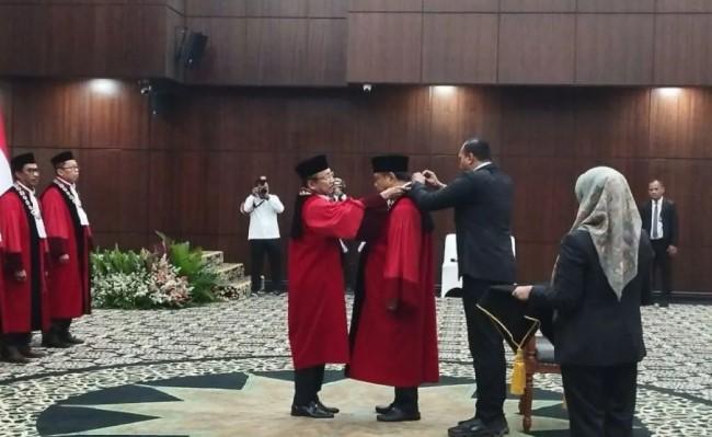 Mahkamah Konstitusi Berhentikan dengan Hormat Hakim Konstitusi Arief Hidayat Jelang Pensiun