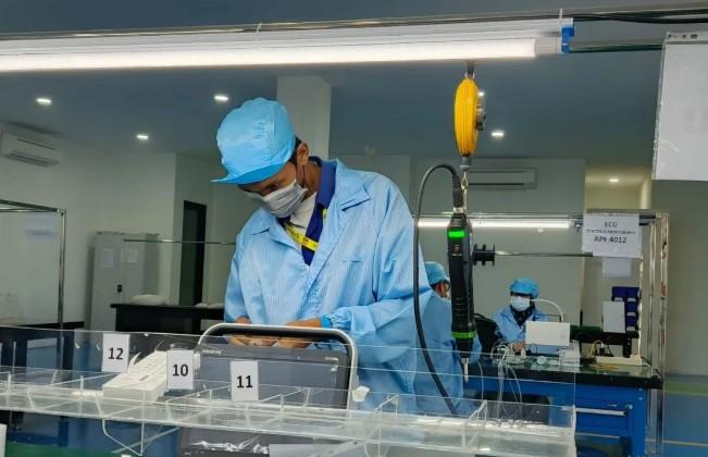 Jumlah Pekerja di Indonesia Tembus 147,91 Juta per November 2025, Pengangguran Terus Menurun