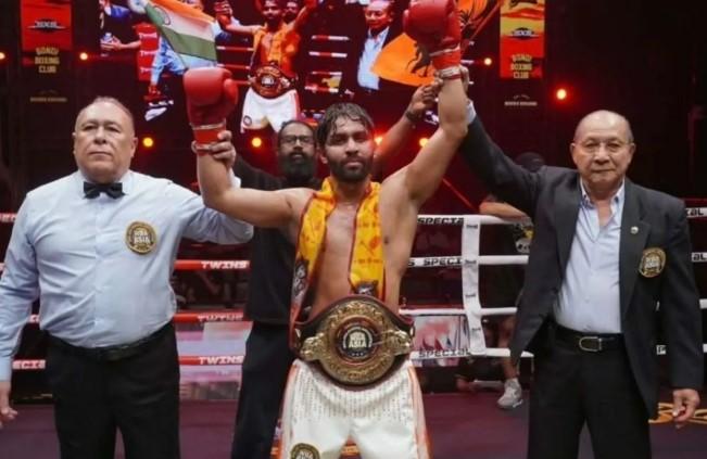 Prince Patel Menang TKO atas Yahaya Mussa, Rebut Sabuk Juara WBA Asia Gold