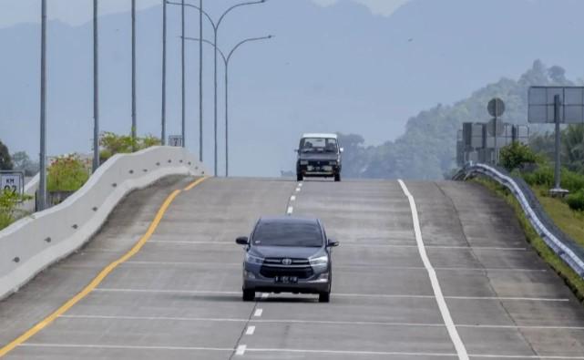 Tol Sicincin–Bukittinggi Dibagi Jadi Dua Segmen, Butuh Biaya Rp25 Triliun dan Dua Terowongan