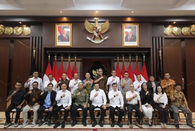 Menko Polkam Tekankan Sinergi Pemerintah dan Media untuk Lawan Disinformasi dan Jaga Stabilitas Nasional