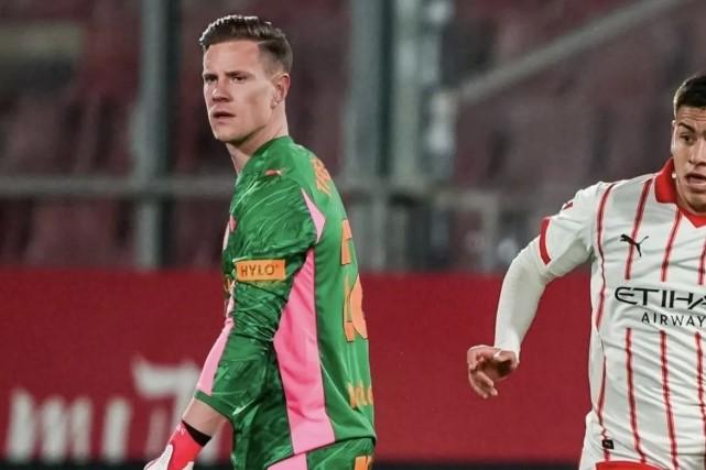 Cedera Hamstring, Marc-André ter Stegen Harus Jalani Operasi dan Terancam Akhiri Masa Peminjaman di Girona Lebih Awal