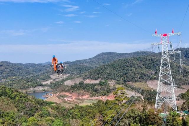 Jalur Listrik China–Laos Resmi Terhubung, Salurkan Energi Bersih 3 Miliar kWh per Tahun