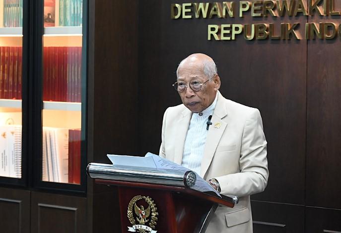 Sidang MK Bahas Uji Materi UU Cipta Kerja, DPR RI Tegaskan Tidak Bertentangan dengan UUD 1945