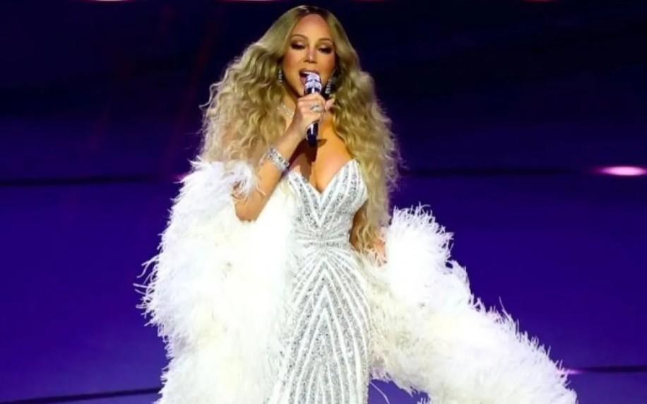 Mariah Carey Tampil Membawakan Lagu Italia untuk Pertama Kalinya di Pembukaan Olimpiade Milano-Cortina 2026