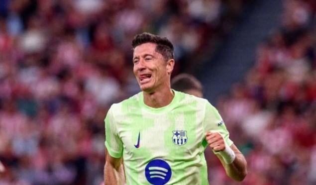 Barcelona Pertimbangkan Perpanjangan Kontrak Lewandowski dengan Pemotongan Gaji