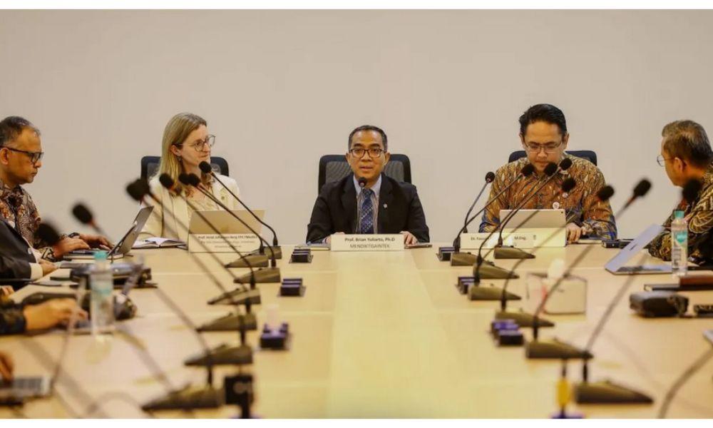 Kemdiktisaintek Jajaki Kemitraan Strategis dengan Oxford untuk Riset dan Pendidikan Kesehatan